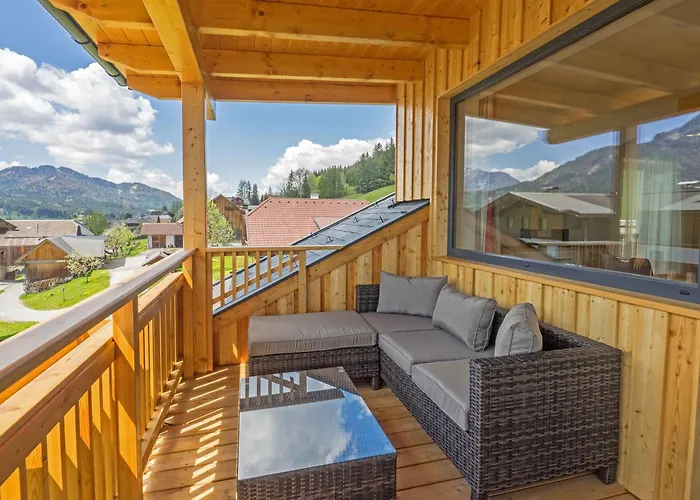 Lackner Mit Seeblick