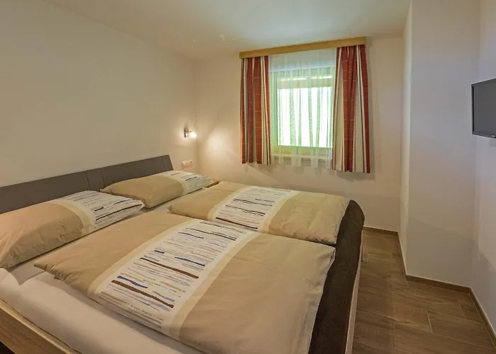 Quarto em Acomodações Particulares Lackner Mit Seeblick Weissensee